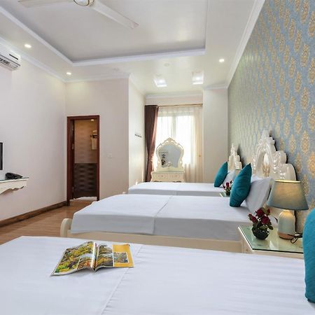 Phoenix Hotel Ha Long Esterno foto