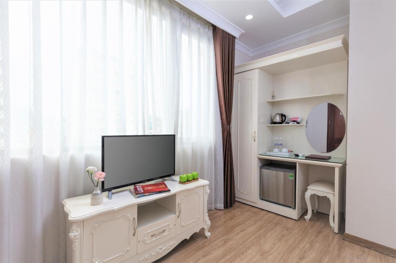 Phoenix Hotel Ha Long Esterno foto