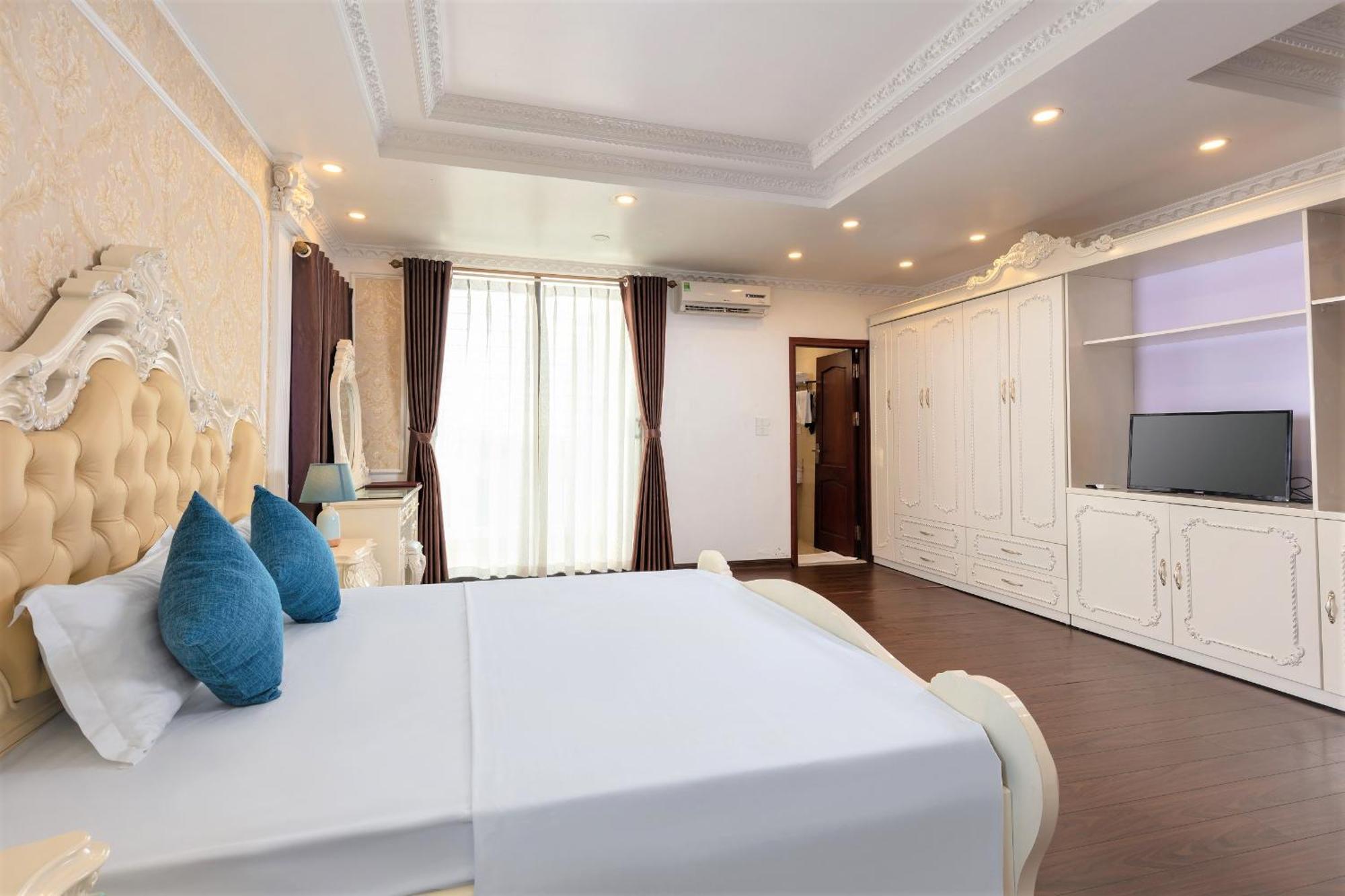 Phoenix Hotel Ha Long Esterno foto