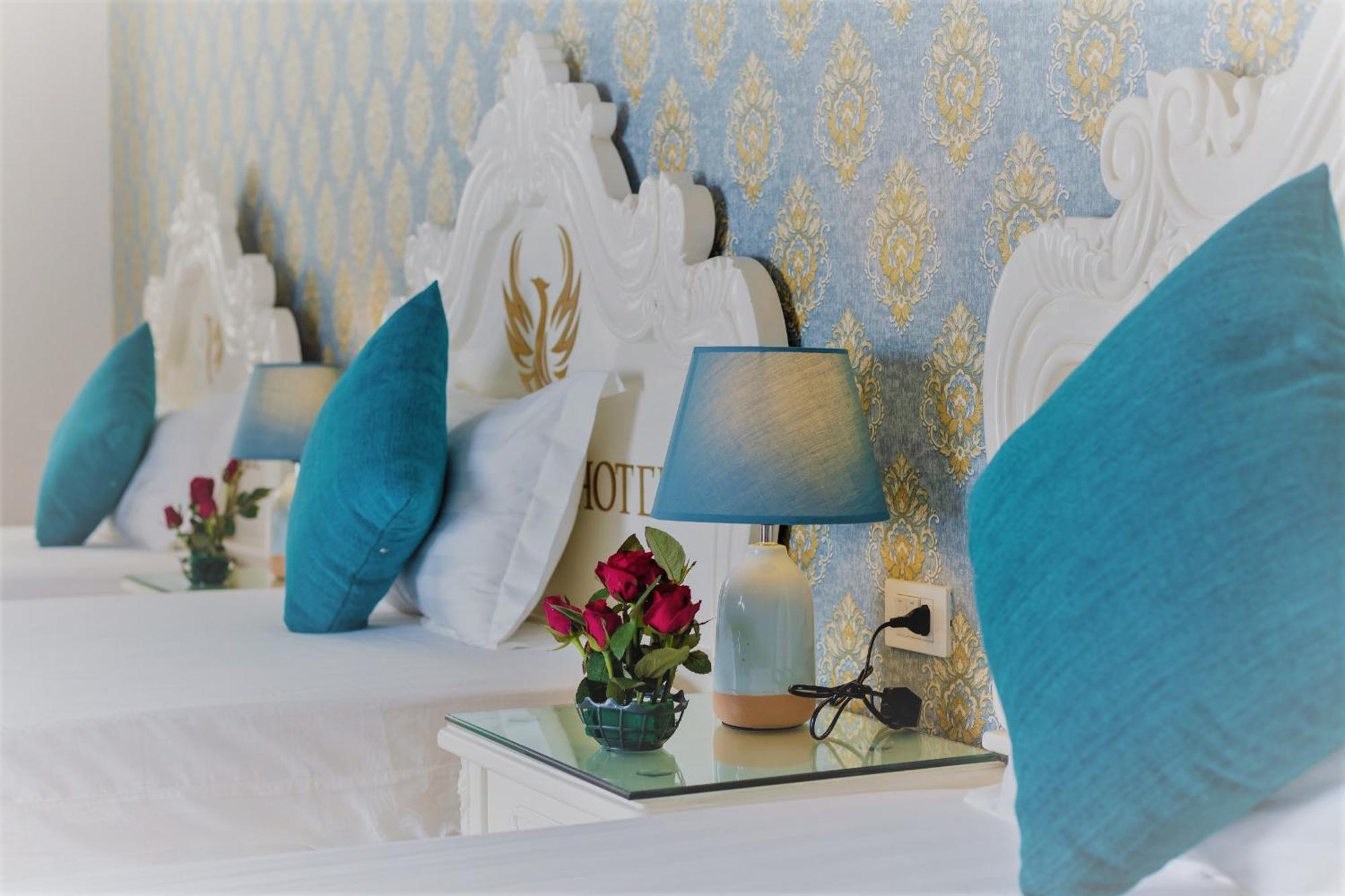 Phoenix Hotel Ha Long Esterno foto