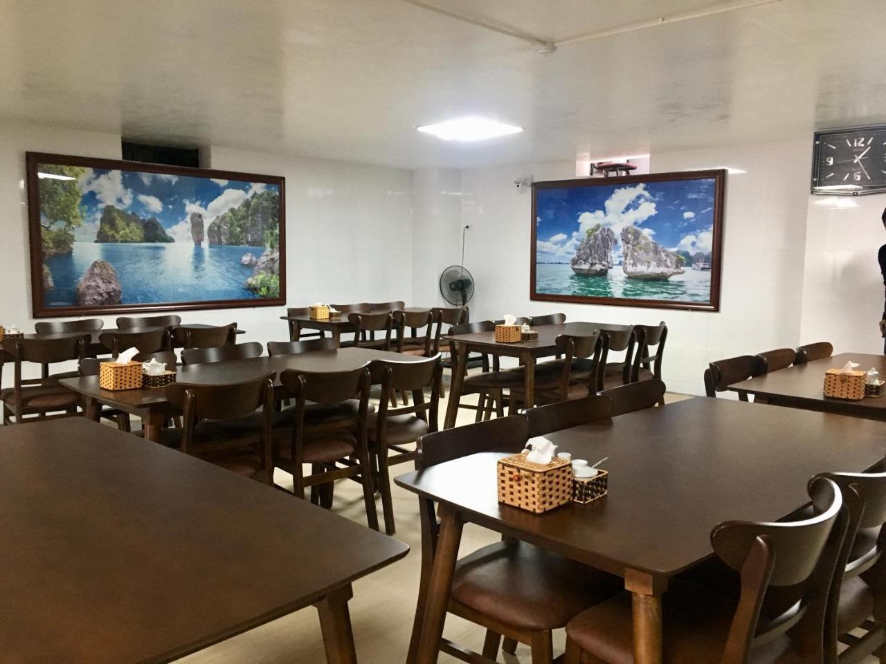 Phoenix Hotel Ha Long Esterno foto