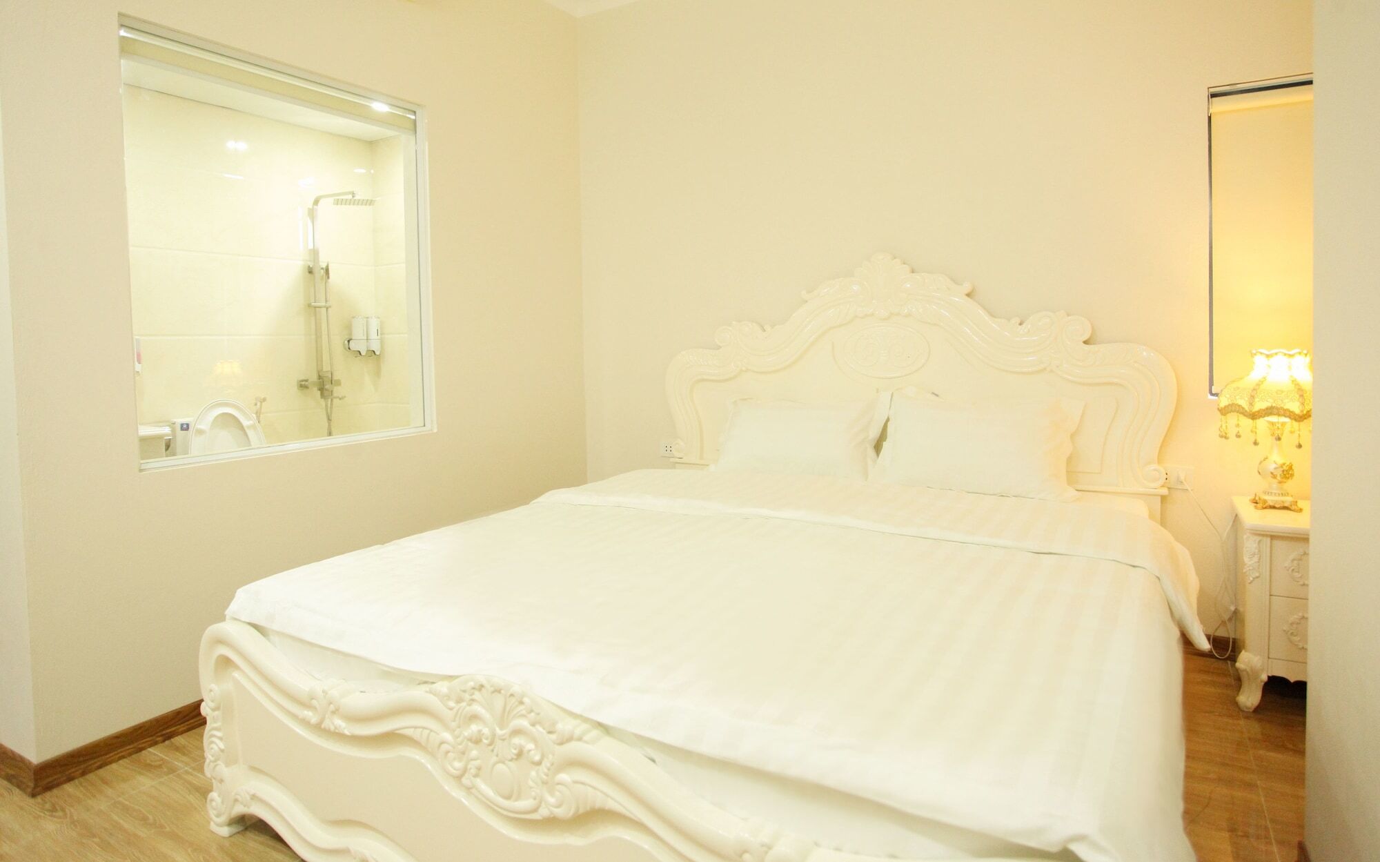 Phoenix Hotel Ha Long Esterno foto